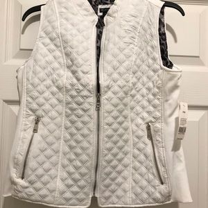 New Direction quilted puffer vest